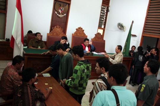 Ratusan penerobos jalur Transjakarta antre sidang di PN Jaksel