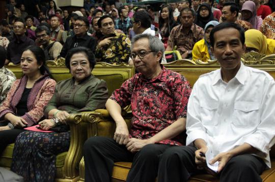 Kuliah umum Jokowi dan Megawati di Kampus UI Salemba