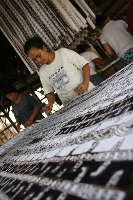 Mengintip proses pembuatan batik Banten