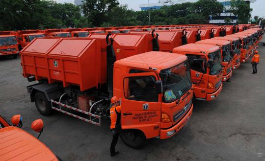 Jokowi nyopir truk sampah