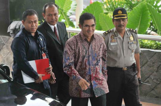 KPK periksa Hamdan Zoelva terkait kasus suap Akil Mochtar