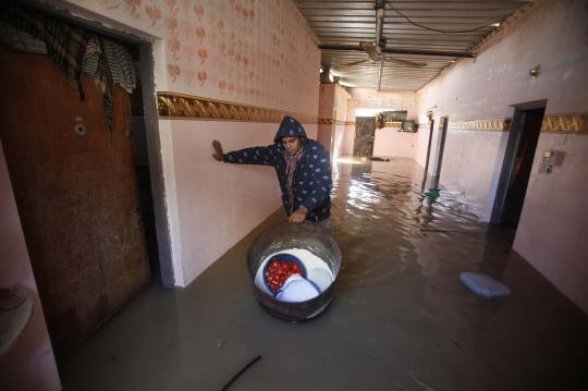 Akibat hujan es, Jalur Gaza dilanda banjir