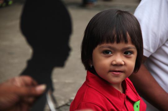 Uniknya lukisan siluet jalanan di Bundaran HI