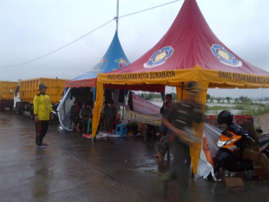 Banjir luapan Kali Lamong rendam dua desa di Pakal Surabaya