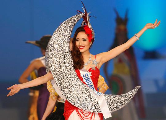 Pesona cantik nan seksi para wanita di Miss International 2013