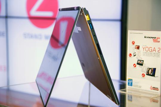 Lenovo luncurkan dua buah laptop premium di akhir tahun