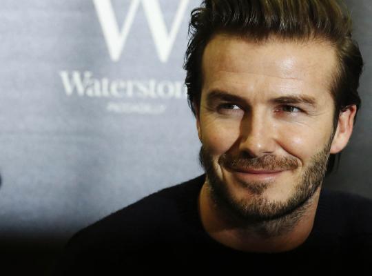 David Beckham perkenalkan buku autobiografi terbarunya di London