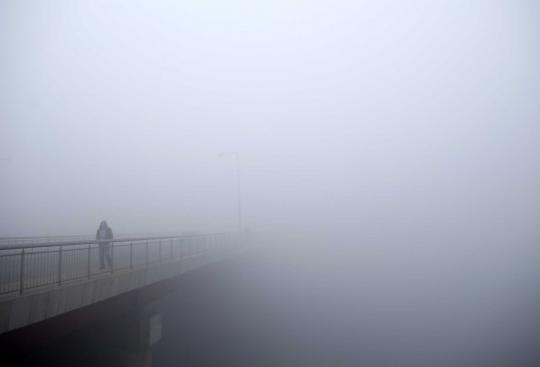 Kabut asap akibat polusi industri selimuti Bosnia