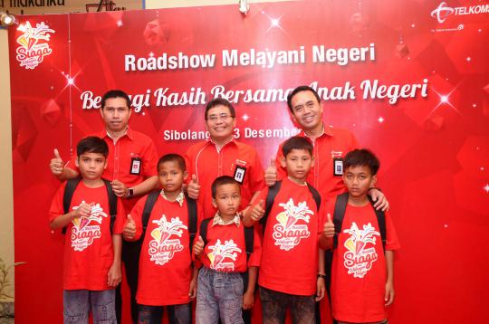 Roadshow Natal dan Tahun Baru Telkomsel