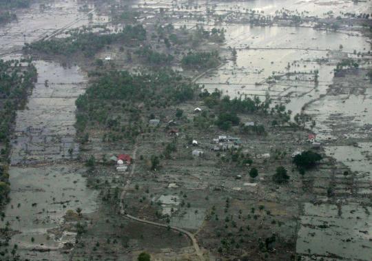 Mengenang 9 tahun dahsyatnya tsunami Aceh