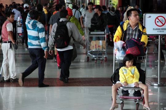 Kepadatan Bandara Soekarno-Hatta jelang libur tahun baru