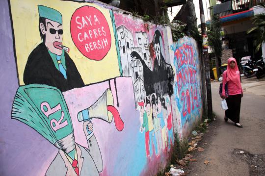 Mural di Ciputat sindir maraknya politik uang jelang Pemilu 2014