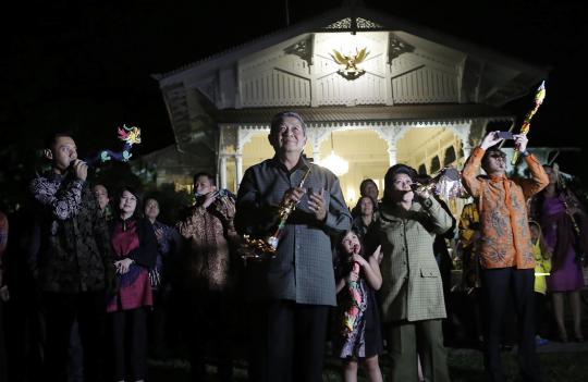 SBY saat rayakan tahun baru bersama keluarga di Cipanas