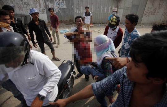 Bentrokan memanas di Kamboja, 3 buruh tewas ditembak
