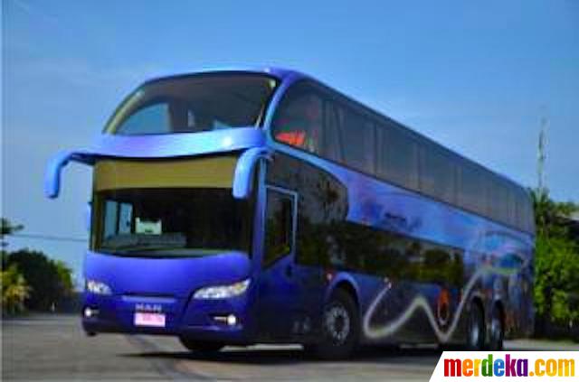 Foto : Menengok kemewahan bus tingkat buatan pengusaha 