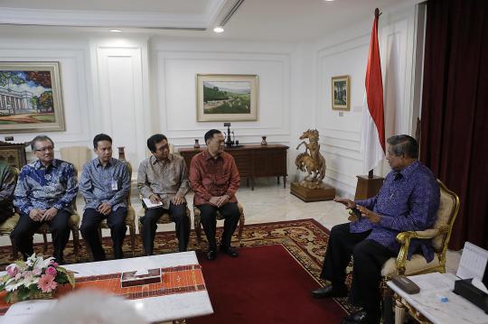 SBY bahas masalah perekonomian dengan pimpinan BI dan OJK