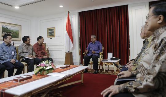 SBY bahas masalah perekonomian dengan pimpinan BI dan OJK