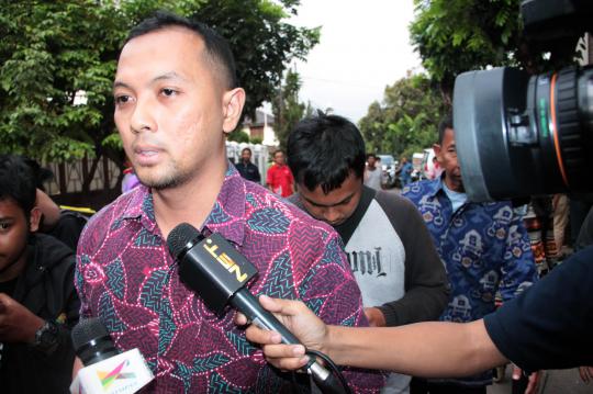 Mangkir dari panggilan, penyidik KPK datangi rumah Anas