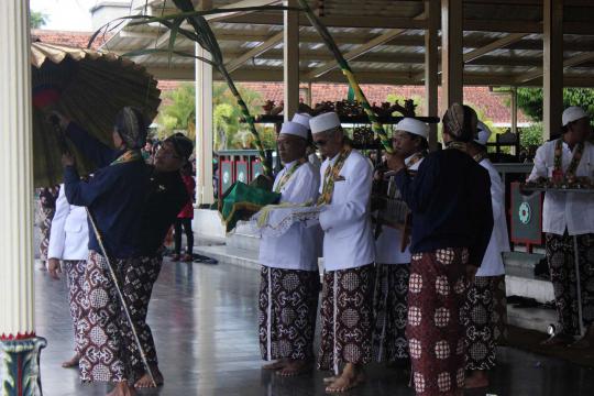 Gita Wirjawan diberi gelar KRT Djojonegoro oleh Pura Pakualaman