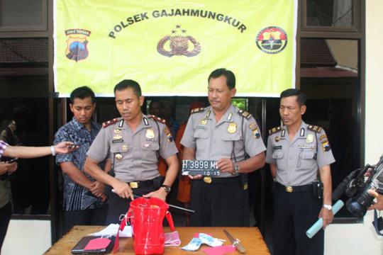 Dua penjambret kawakan di Semarang dibekuk polisi