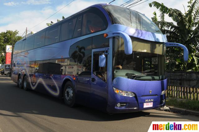 Foto : Ketika bus tingkat mewah buatan Kudus diuji coba di 