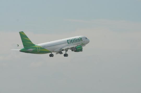 Penerbangan perdana Citilink di Bandara Halim Perdanakusuma