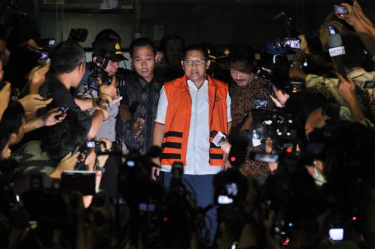 Saat Anas Urbaningrum resmi ditahan KPK