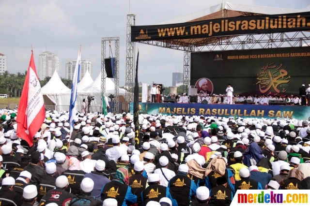 Foto : SBY peringati Maulid Nabi bersama para jemaah 