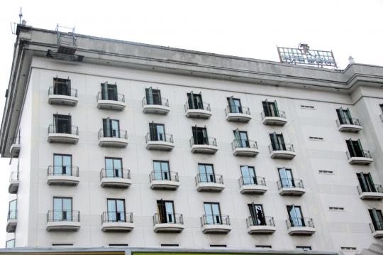 Ini Hotel Kaisar di Duren Tiga yang terbakar