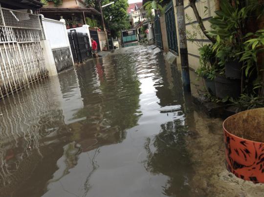 Banjir Kelapa Gading mulai surut