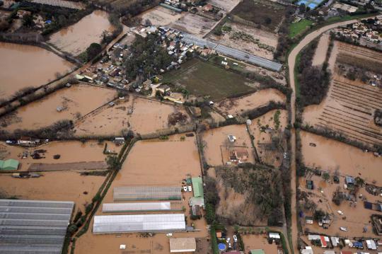 Banjir bandang sapu tenggara Prancis, 2 warga tewas