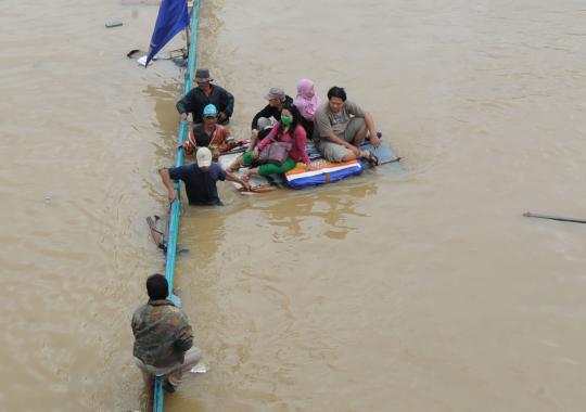 Banjir kembali lumpuhkan akses Casablanca-Kampung Melayu