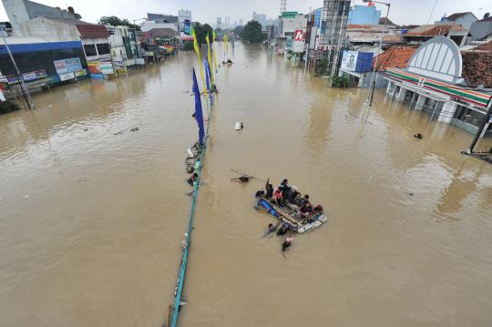 Banjir kembali lumpuhkan akses Casablanca-Kampung Melayu