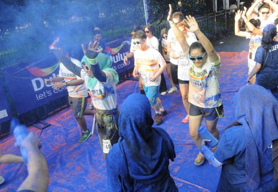 Serunya Festival Color Run di Senayan