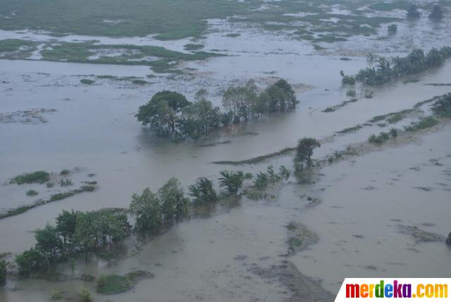 Foto : Pantauan udara genangan banjir lumpuhkan Pantura 