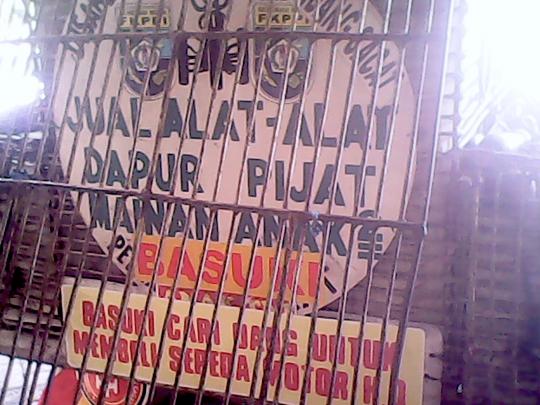 Ini Wisono, pria lumpuh kaki jualan perkakas bisa beli Harley