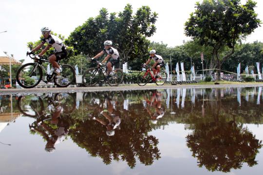 Kejuaraan balap sepeda JIExpo Criterium 2014