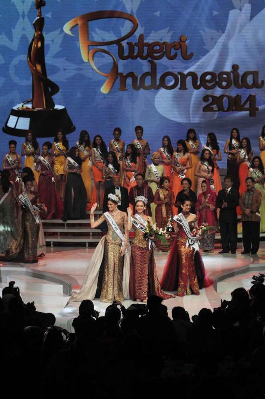 Elvira Devinamira raih mahkota Puteri Indonesia 2014