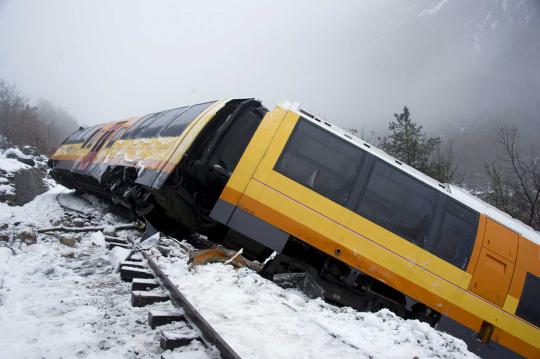 2 Penumpang tewas dalam kecelakaan kereta wisata di Prancis