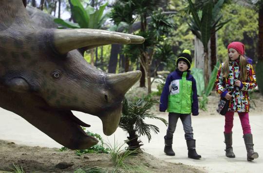 Asyiknya berkunjung ke pameran World of Dinosaurs di Austria