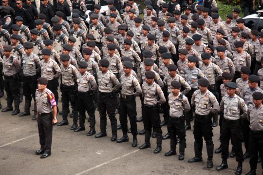 Simulasi pengamanan Pemilu 2014 di Gedung KPU