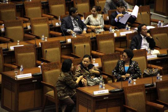 Beginilah suasana Rapat Paripurna DPR yang absen anggota