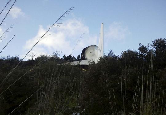 Kecelakaan pesawat militer Aljazair tewaskan 77 penumpang
