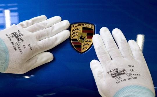 Melihat pabrik Porsche Macan di Jerman