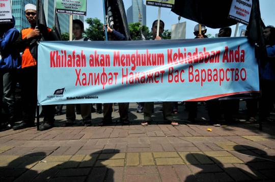 Massa HTI tuntut pembebasan Hizbut Tahrir Rusia