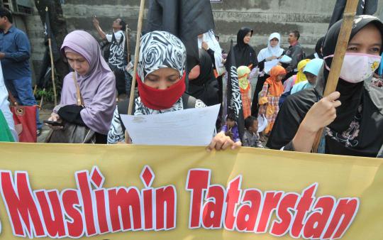 Massa HTI tuntut pembebasan Hizbut Tahrir Rusia