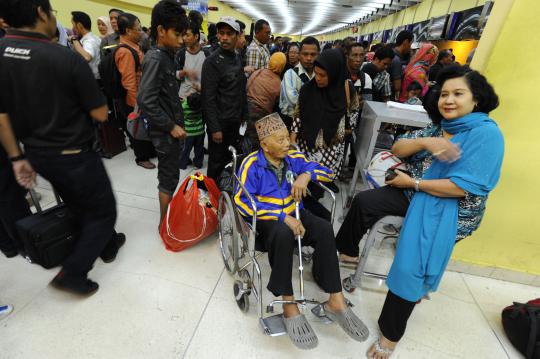 Gagal terbang, penumpang di Soekarno-Hatta kembalikan tiket