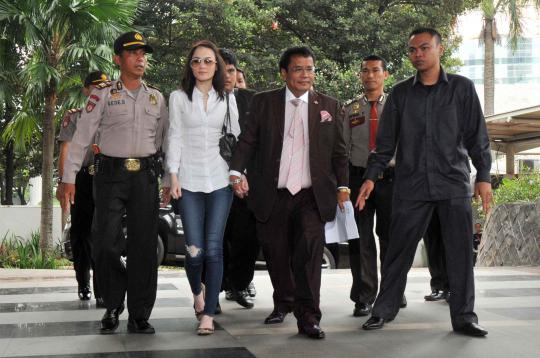 Didampingi Hotman, Jennifer Dunn diperiksa KPK