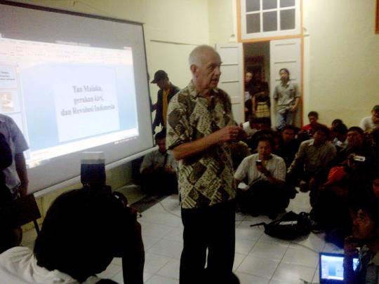 Ganjar Pranowo saat hadiri diskusi Tan Malaka di Semarang