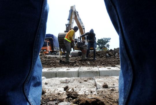 Jalan ambles di Pantura, arus lalin macet hingga 15 Km